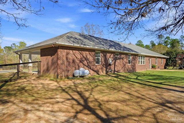 2439 Wallace Lake Rd, Pace, FL 32571