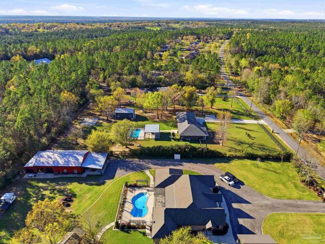 2439 Wallace Lake Rd, Pace, FL 32571