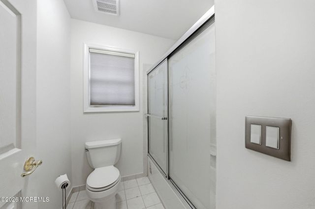 15 Ellis Court, Morganville, NJ 07751