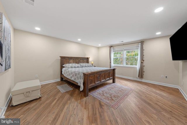 6367 BRAMPTON CT, Alexandria, VA 22304