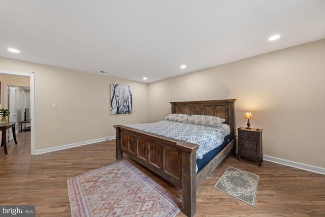 6367 BRAMPTON CT, Alexandria, VA 22304