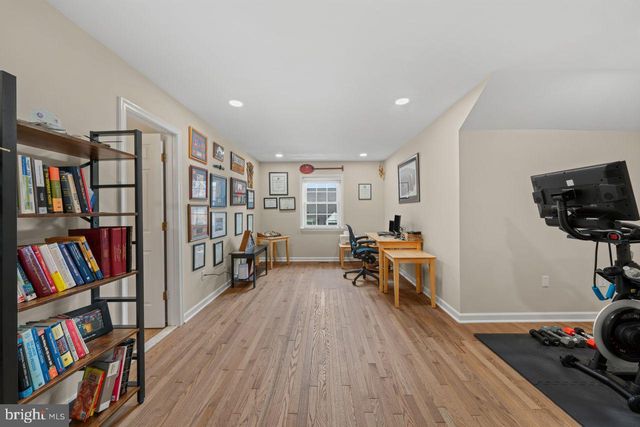 6367 BRAMPTON CT, Alexandria, VA 22304