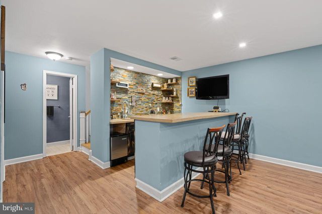 6367 BRAMPTON CT, Alexandria, VA 22304