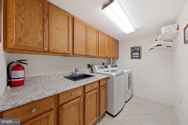 6367 BRAMPTON CT, Alexandria, VA 22304