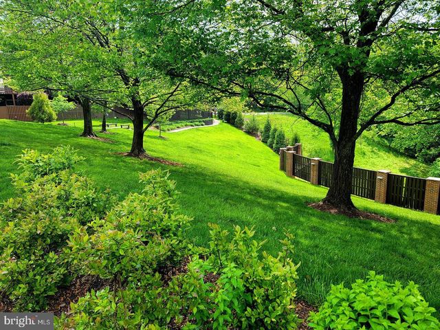 6367 BRAMPTON CT, Alexandria, VA 22304