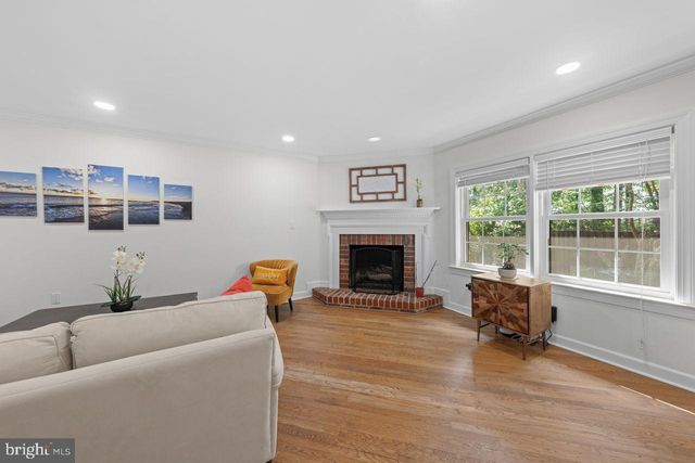 6367 BRAMPTON CT, Alexandria, VA 22304
