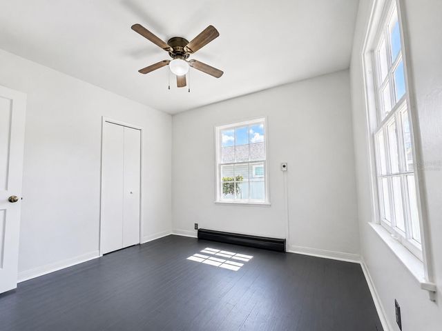 3209 AVENUE A W, Bradenton, FL 34205