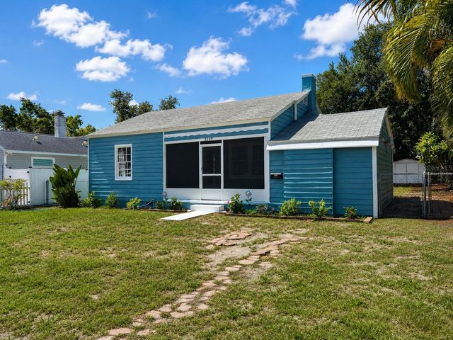 3209 AVENUE A W, Bradenton, FL 34205