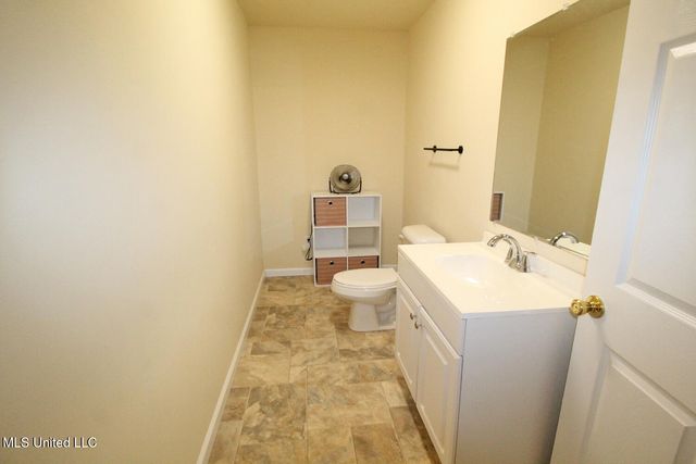 122 Old Mobile Highway, Lucedale, MS 39452