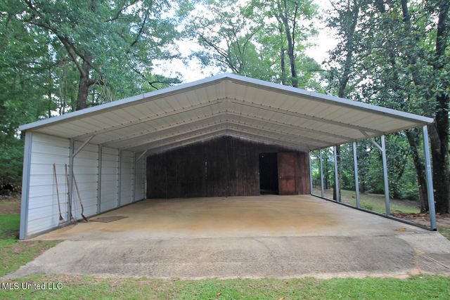 122 Old Mobile Highway, Lucedale, MS 39452