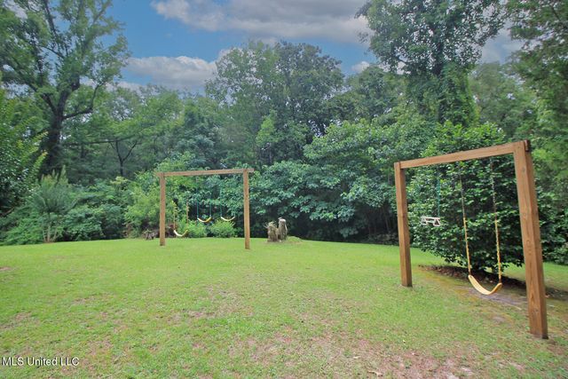 122 Old Mobile Highway, Lucedale, MS 39452