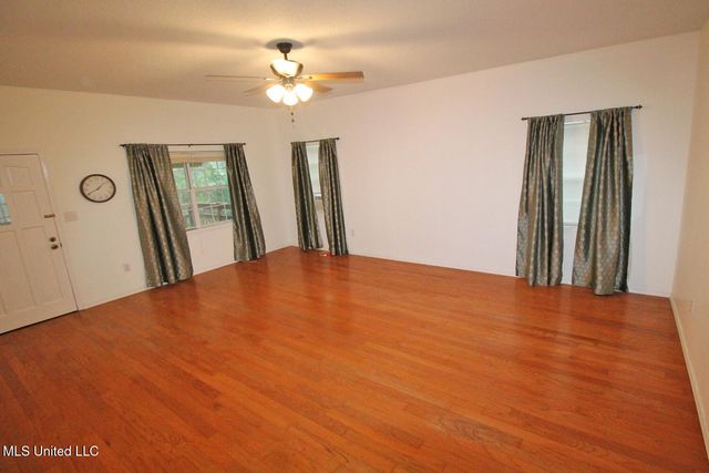 122 Old Mobile Highway, Lucedale, MS 39452