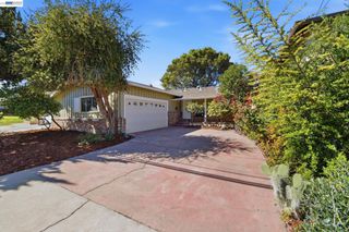 24889 Bland St, Hayward, CA 94541