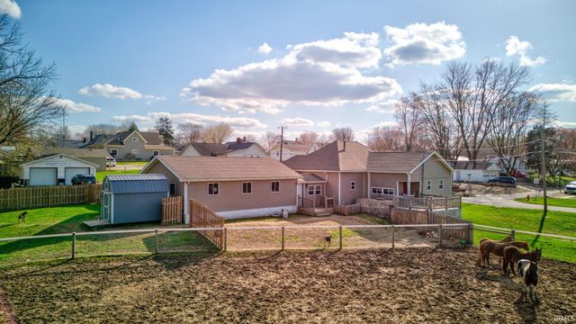 215 N Lincoln Street, Galveston, IN 46932