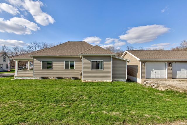 215 N Lincoln Street, Galveston, IN 46932