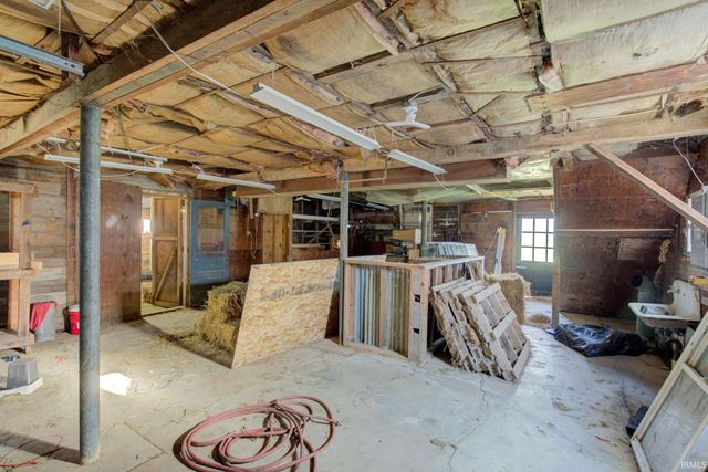 215 N Lincoln Street, Galveston, IN 46932