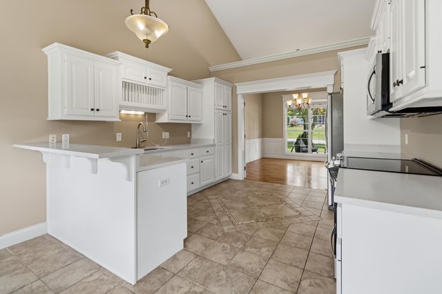 211 White Tail Run, Somerset, KY 42503