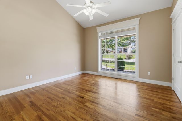 211 White Tail Run, Somerset, KY 42503
