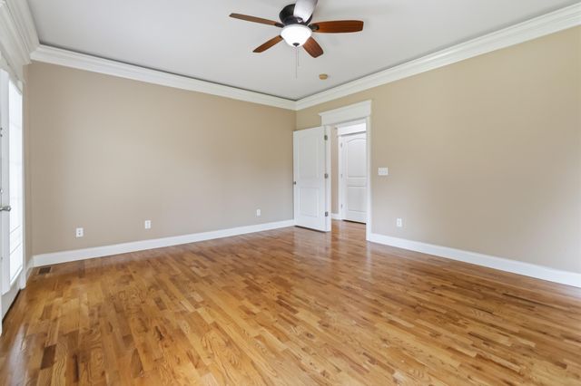 211 White Tail Run, Somerset, KY 42503