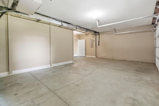 211 White Tail Run, Somerset, KY 42503