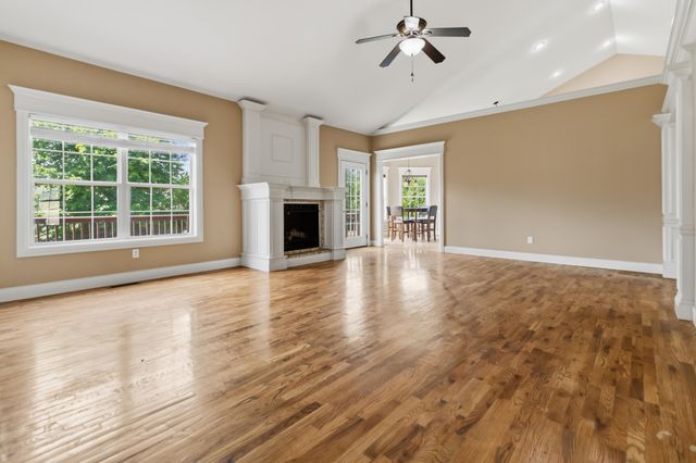 211 White Tail Run, Somerset, KY 42503