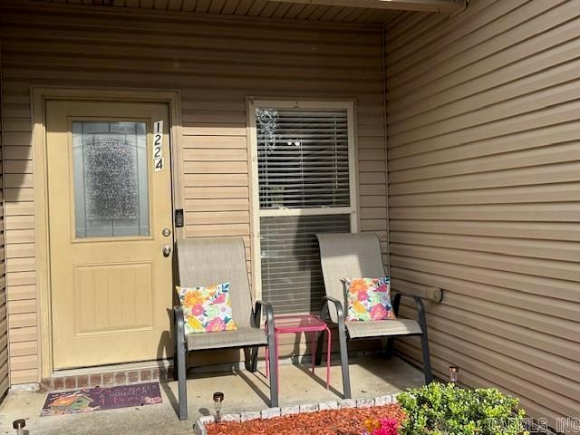 1224 Ridgecrest Drive, Benton, AR 72015