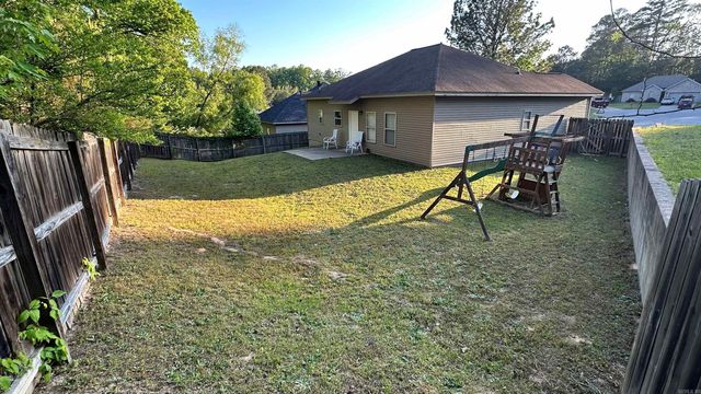 1224 Ridgecrest Drive, Benton, AR 72015
