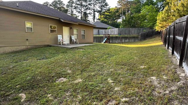 1224 Ridgecrest Drive, Benton, AR 72015