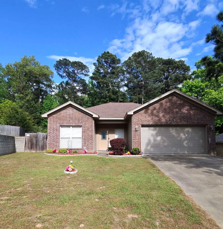 1224 Ridgecrest Drive, Benton, AR 72015