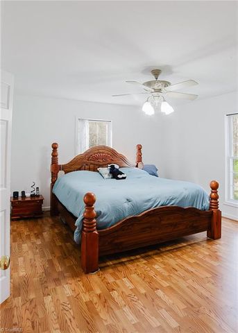 634 Swannanoa Avenue, Liberty, NC 27298