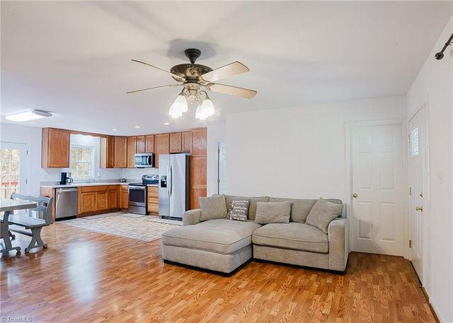 634 Swannanoa Avenue, Liberty, NC 27298