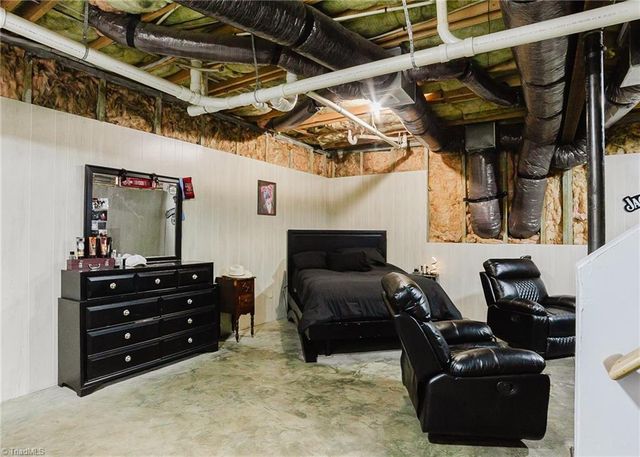 634 Swannanoa Avenue, Liberty, NC 27298