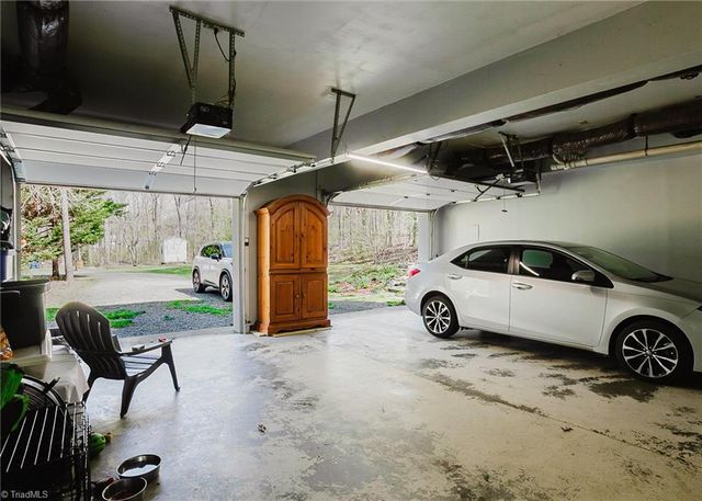 634 Swannanoa Avenue, Liberty, NC 27298