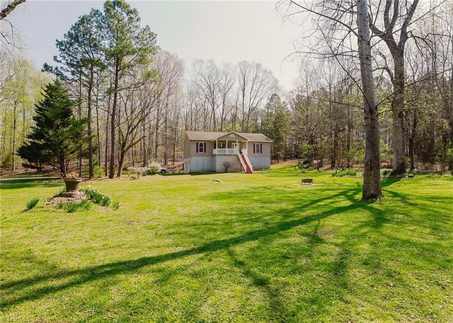 634 Swannanoa Avenue, Liberty, NC 27298
