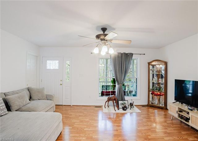 634 Swannanoa Avenue, Liberty, NC 27298