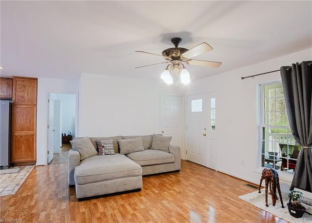 634 Swannanoa Avenue, Liberty, NC 27298