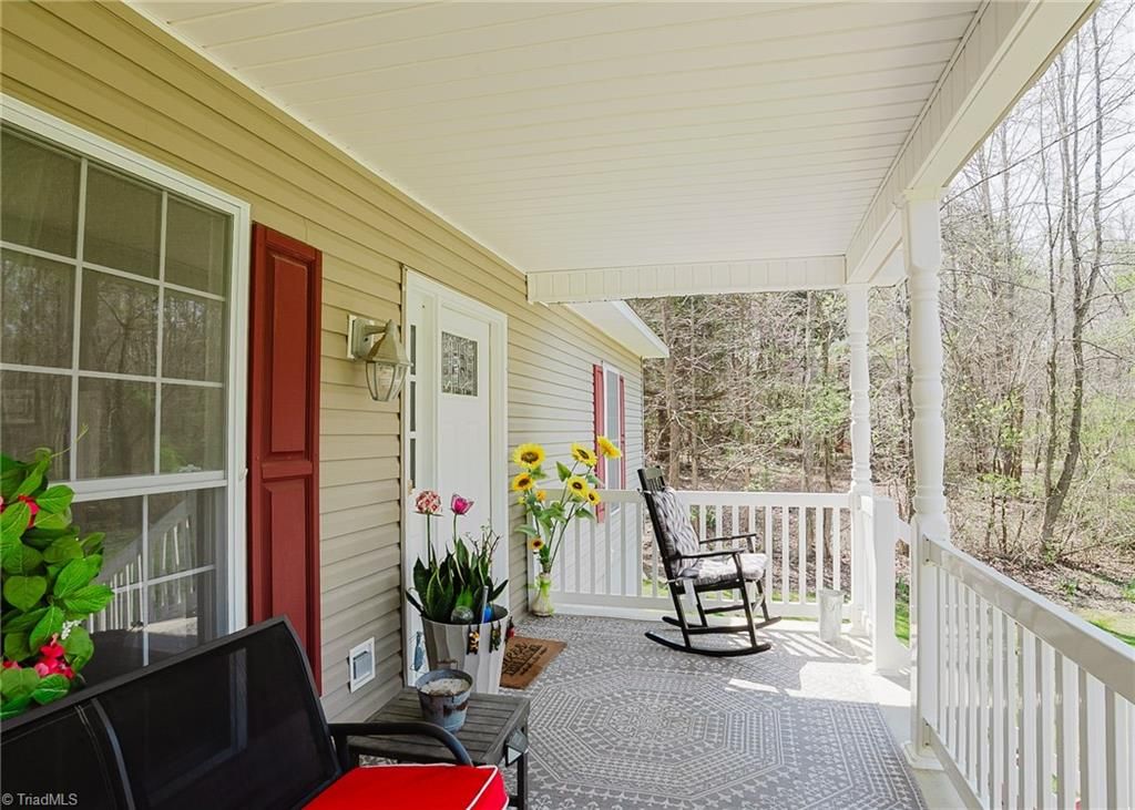 634 Swannanoa Avenue, Liberty, NC 27298