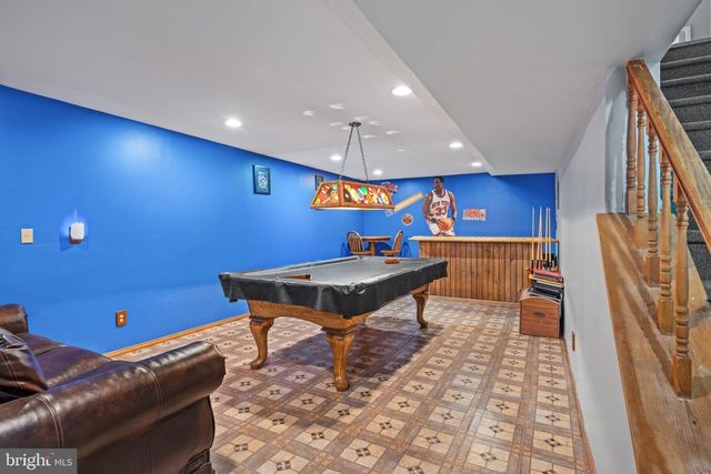 38 CHESTERTOWN RD, Sicklerville, NJ 08081