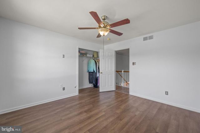 38 CHESTERTOWN RD, Sicklerville, NJ 08081