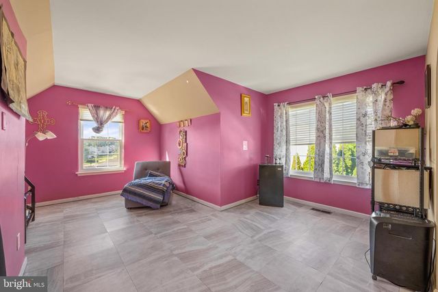 38 CHESTERTOWN RD, Sicklerville, NJ 08081