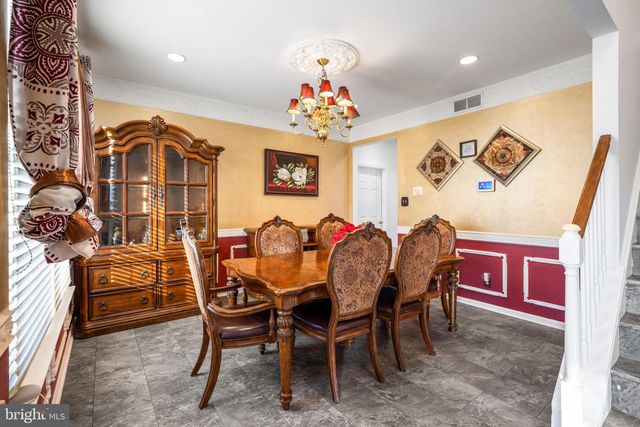 38 CHESTERTOWN RD, Sicklerville, NJ 08081