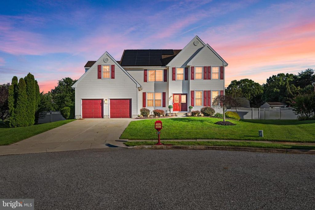 38 CHESTERTOWN RD, Sicklerville, NJ 08081