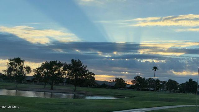 24737 S GOLFVIEW Drive 46, Sun Lakes, AZ 85248