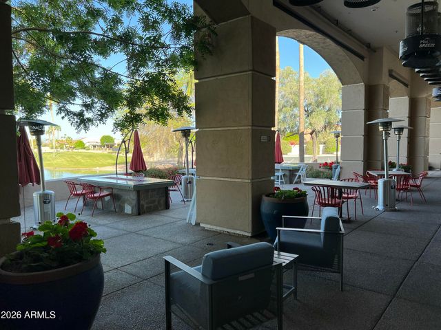 24737 S GOLFVIEW Drive 46, Sun Lakes, AZ 85248