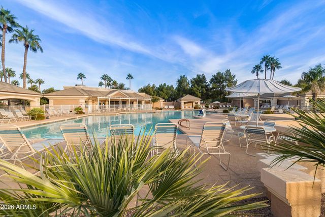 24737 S GOLFVIEW Drive 46, Sun Lakes, AZ 85248