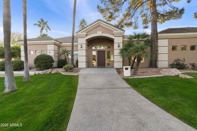 24737 S GOLFVIEW Drive 46, Sun Lakes, AZ 85248