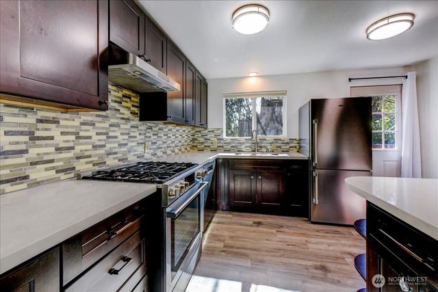 11242 A Fremont Avenue N, Seattle, WA 98133