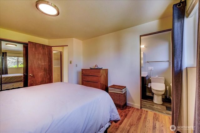 11242 A Fremont Avenue N, Seattle, WA 98133