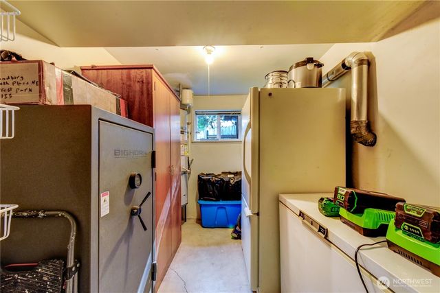 11242 A Fremont Avenue N, Seattle, WA 98133