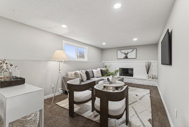 12832 Lincoln Street NE, Blaine, MN 55434